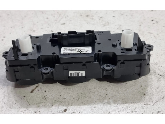 Блок управления климат-контролем 5C0820047Q Volkswagen Jetta VI