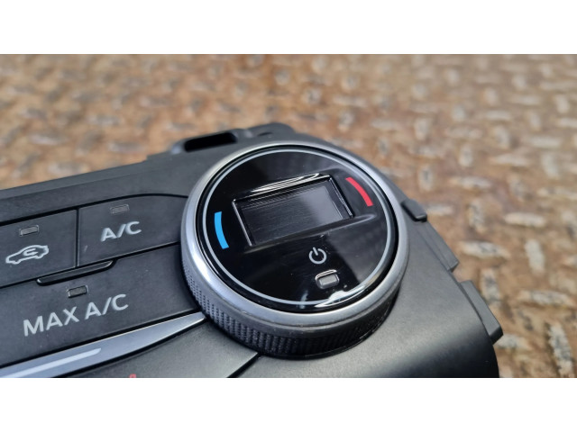 Блок управления климат-контролем LJ6T18C612, LJ6T18C612LB   Ford Escape IV