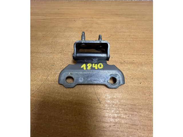 Передняя нижняя петля 1840 Lexus NX 2020