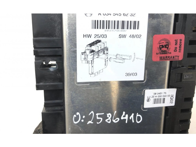 Блок предохранителей  05045139, A2305454032   Mercedes-Benz SL R230    