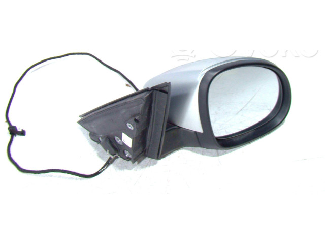 Зеркало электрическое Skoda Yeti (5L) 2009 - 2017 года