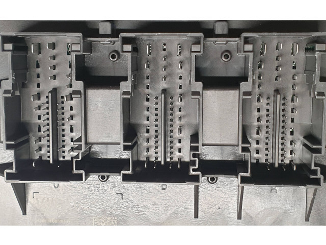 Блок комфорта 5K0937086AA   Volkswagen Caddy   