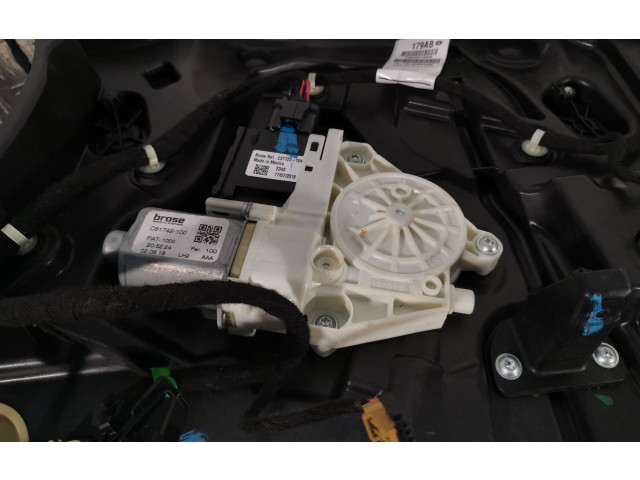 Передний комплект электрического механизма для подъема окна