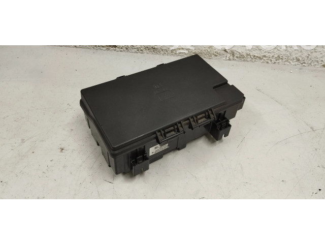 Блок предохранителей P68251627ab, 68251627ab Jeep Grand Cherokee
