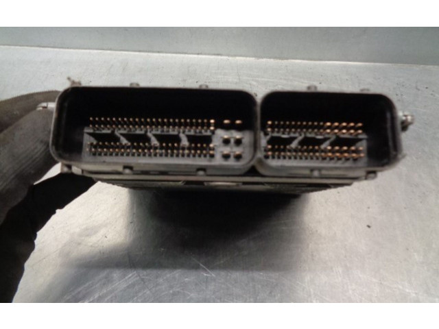 Блок управления двигателя 03L906023LM, 5WP42688AA Skoda Rapid (NH)