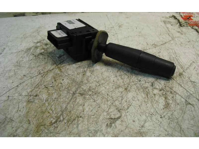 Ручка стеклоочистителей Peugeot 306