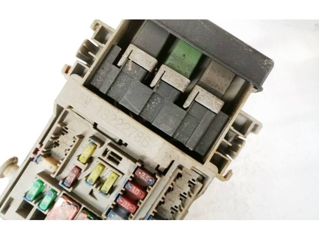 Pojistková skříňka 13222786, 13222786 Chevrolet Cruze 2012