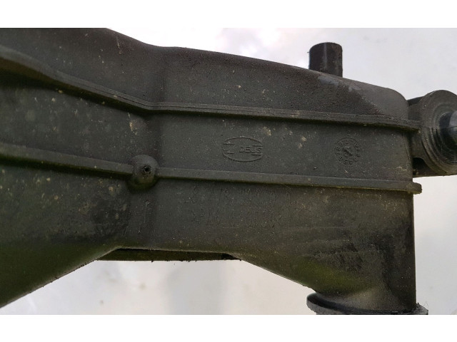 Интеркулер 46836770 Fiat Idea