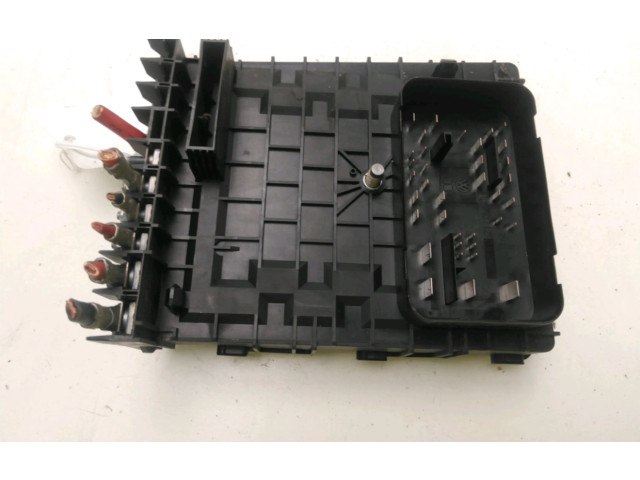   Pojistková skříňka 5K0937087ACZ14   Volkswagen Caddy 2012