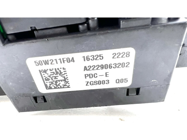 Блок предохранителей A2229063202   Mercedes-Benz E W213    