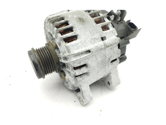 Генератор 31285399 Volvo S60