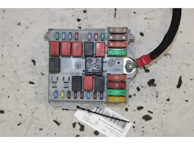 Pojistková skříňka Lancia Musa 2010