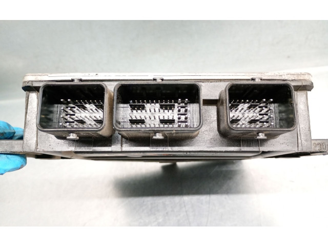 Блок управления двигателя 8201002106, R0410B036EDELPHI   Dacia Logan Pick-Up