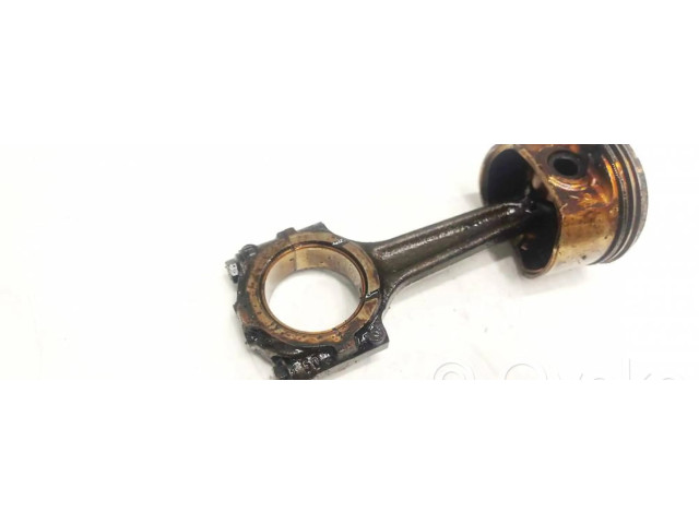 Píst 46472075, B737   Fiat Punto (188)  pro benzínový motor 1.2  