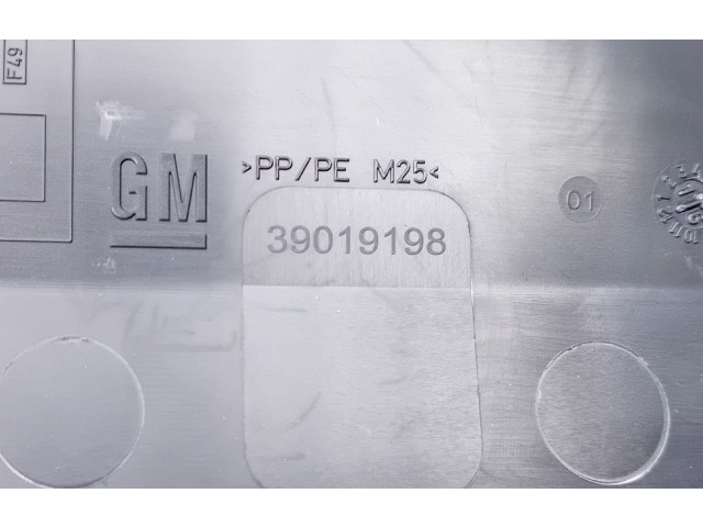 Přístrojová deska Opel Astra K 2018 39019198