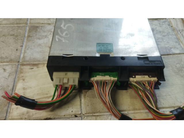 Řídící jednotka 09940049900, 7700811457   Renault Safrane 1992