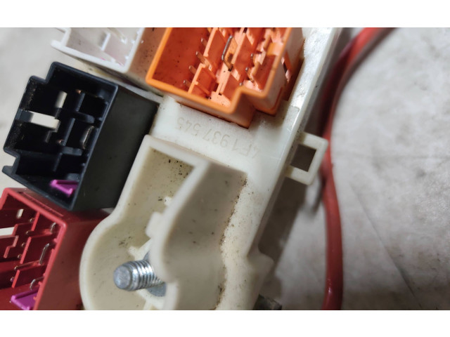 Блок предохранителей  4F1937545   Audi A6 S6 C6 4F    