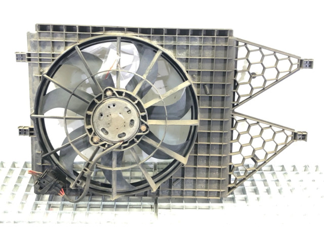 Комплект вентиляторов 6R0121207A Skoda Roomster (5J)