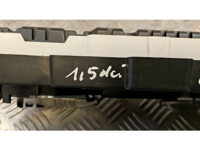 Přístrojová deska Renault Captur 2013 248100919R, VPDRRF10849XC