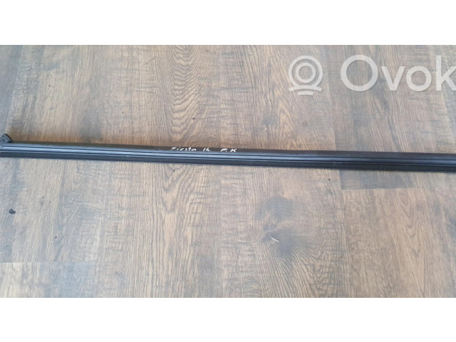 Вентилятор радиатора         Ford Fiesta 