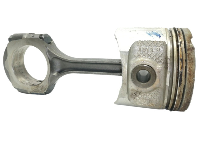 Píst    Renault Clio III    K4JG7 