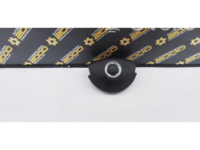 Подушка безопасности водителя    Dacia Sandero