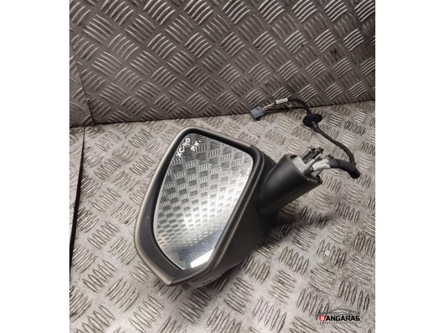 Зеркало электрическое Volvo XC40 - года