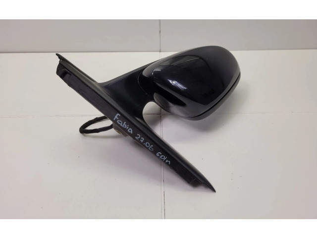 Зеркало электрическое Skoda Fabia Mk3 (NJ) 2015 - 2021 года