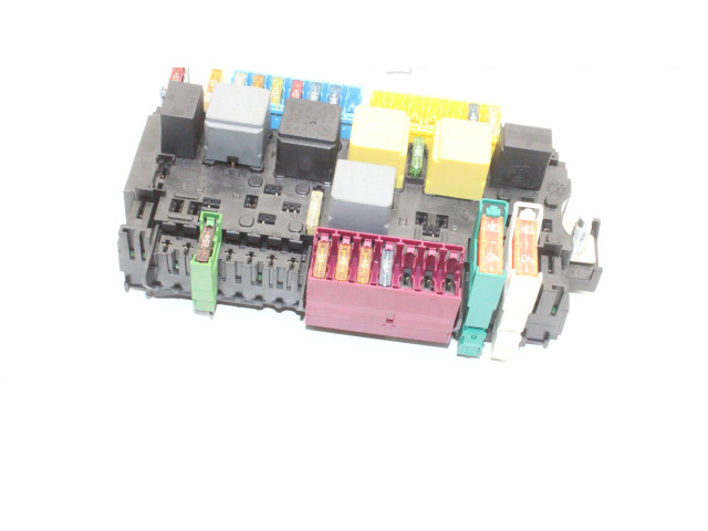 Блок предохранителей  A2469067100   Mercedes-Benz A W176    