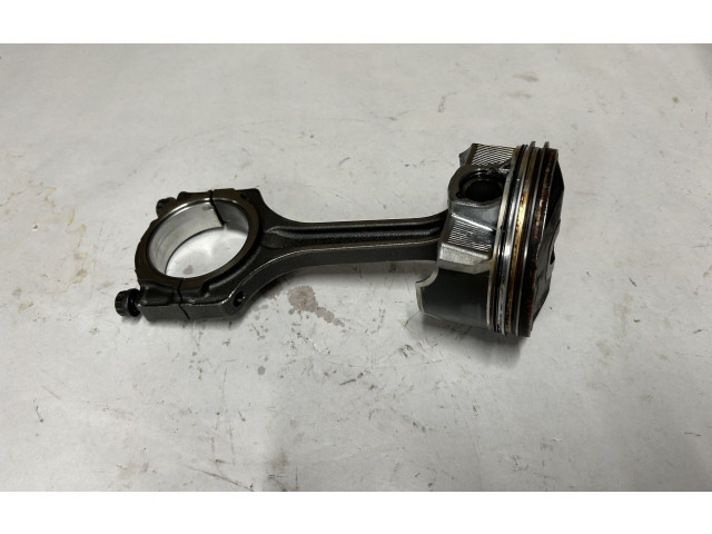 Píst M174T5C Ford Mustang VI