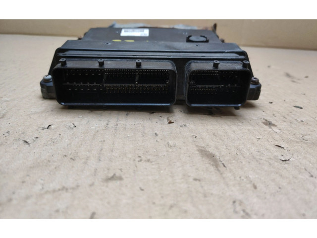 Řídící jednotka 89661-08300 Toyota Sienna XL30 III 2011