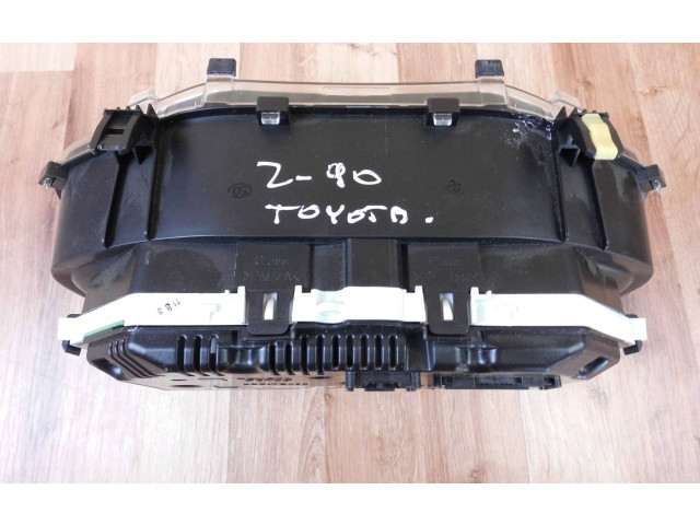 Přístrojová deska Toyota Yaris 2016 838000UL60