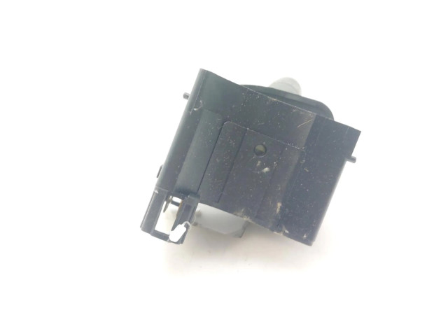 Переключатель дворников 8200375336 Dacia Logan I