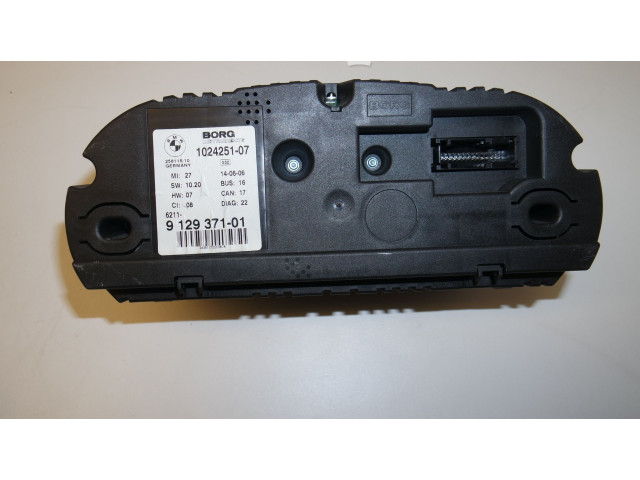 Панель приборов 9129371   BMW Z4 E85 E86       