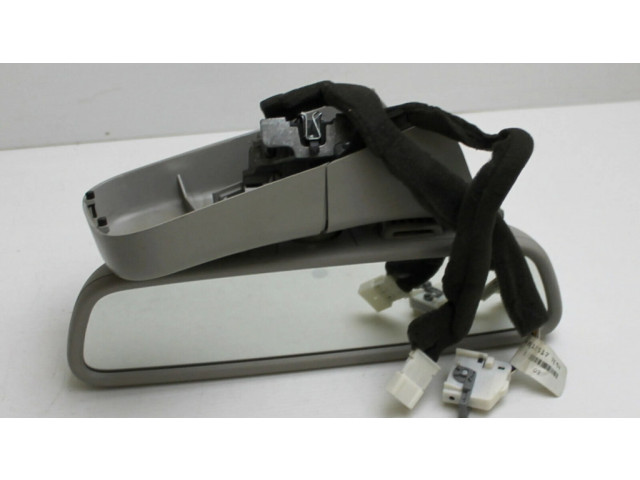 Зеркало заднего вида (в салоне)