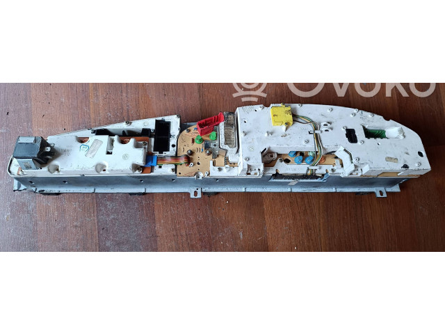 Панель приборов 88311178ab, 88280068   Audi A6 S6 C4 4A       