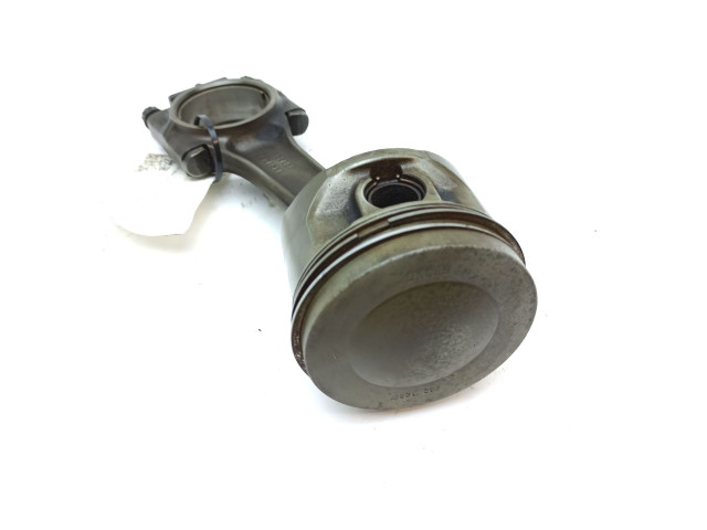  Поршень с шатуном  EAC1868, SDF26  Jaguar XJS  