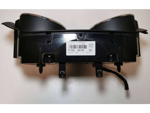 Панель приборов 3T1920841M, VD104817   Skoda Superb B6 (3T)       