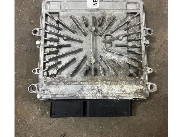 Блок управления двигателя 30771550AB, 1039S18372   Volvo S60