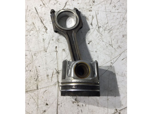 Píst RFGK206205BA, 237700524V   Ford Transit Custom     