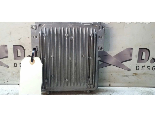 Блок управления двигателем Блок управления EH2212C520PB Jaguar XJ X350