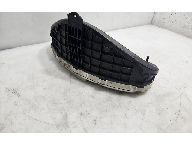 Панель приборов 8100A197 Mitsubishi Grandis