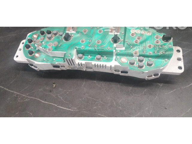 Панель приборов    Hyundai Coupe       