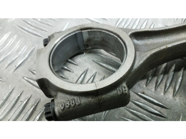 Píst 038J, V400 Audi A3 S3 A3 Sportback 8P pro Jiný motor 0.0