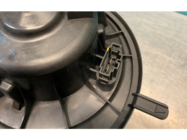 Вентилятор печки 1K1819015, 1K1819015 Volkswagen Golf VI