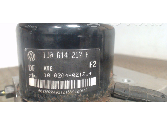 Блок АБС 1J0614217E, 1J0698117 Skoda Octavia Mk1 (1U) 1996 - 2004 года
