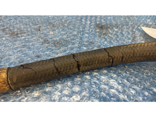 Трубка (трубки)/ шланг (шланги)