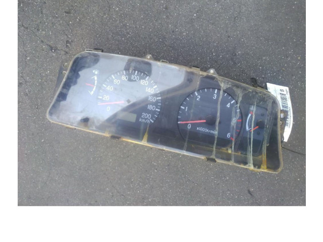 Přístrojová deska  Mitsubishi Pajero 2002   