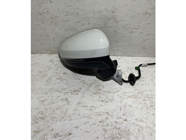 Zpětné zrcátko  Volkswagen Tiguan 2017  E8047979, A051801  