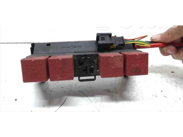 Pojistková skříňka Renault Espace IV